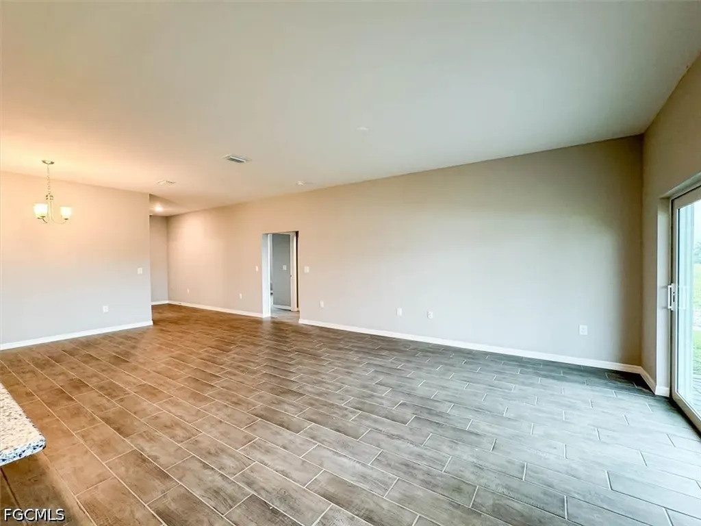 512 NW 25th Avenue Cape Coral FL 33993
