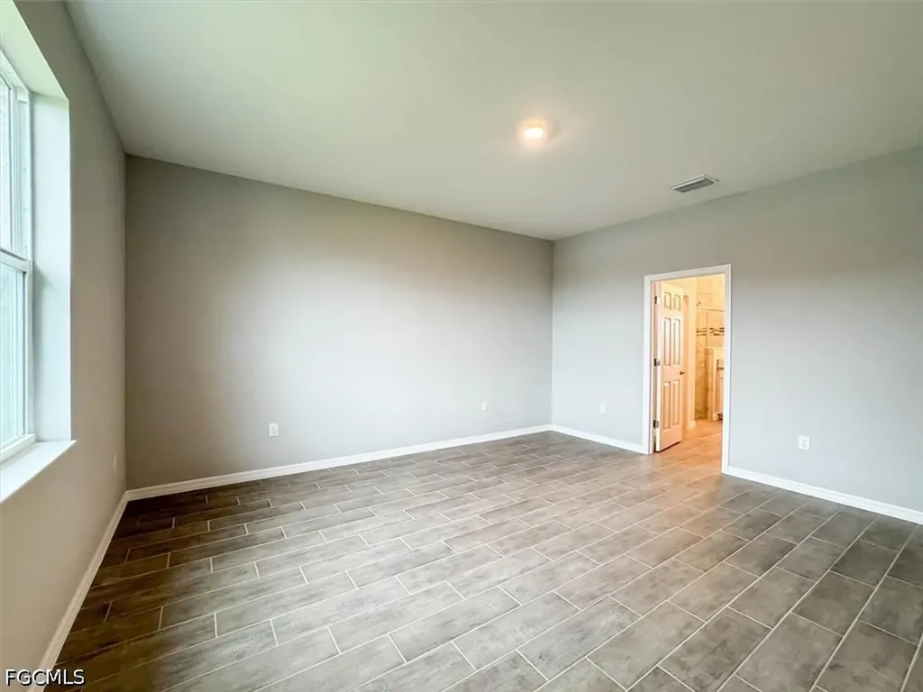 512 NW 25th Avenue Cape Coral FL 33993
