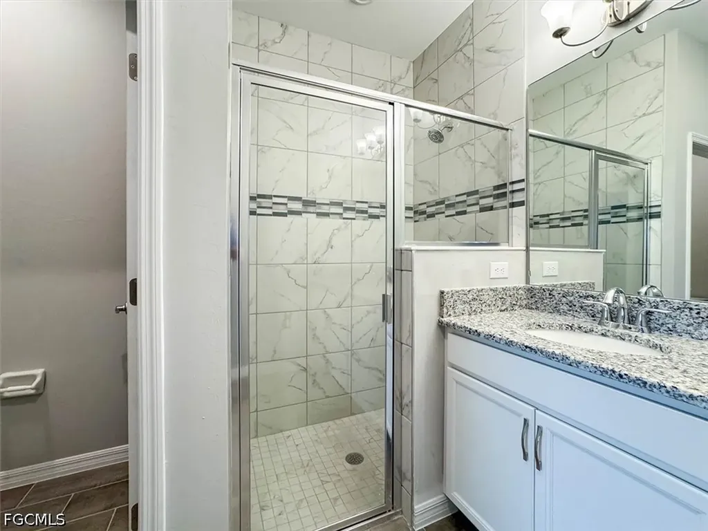 512 NW 25th Avenue Cape Coral FL 33993