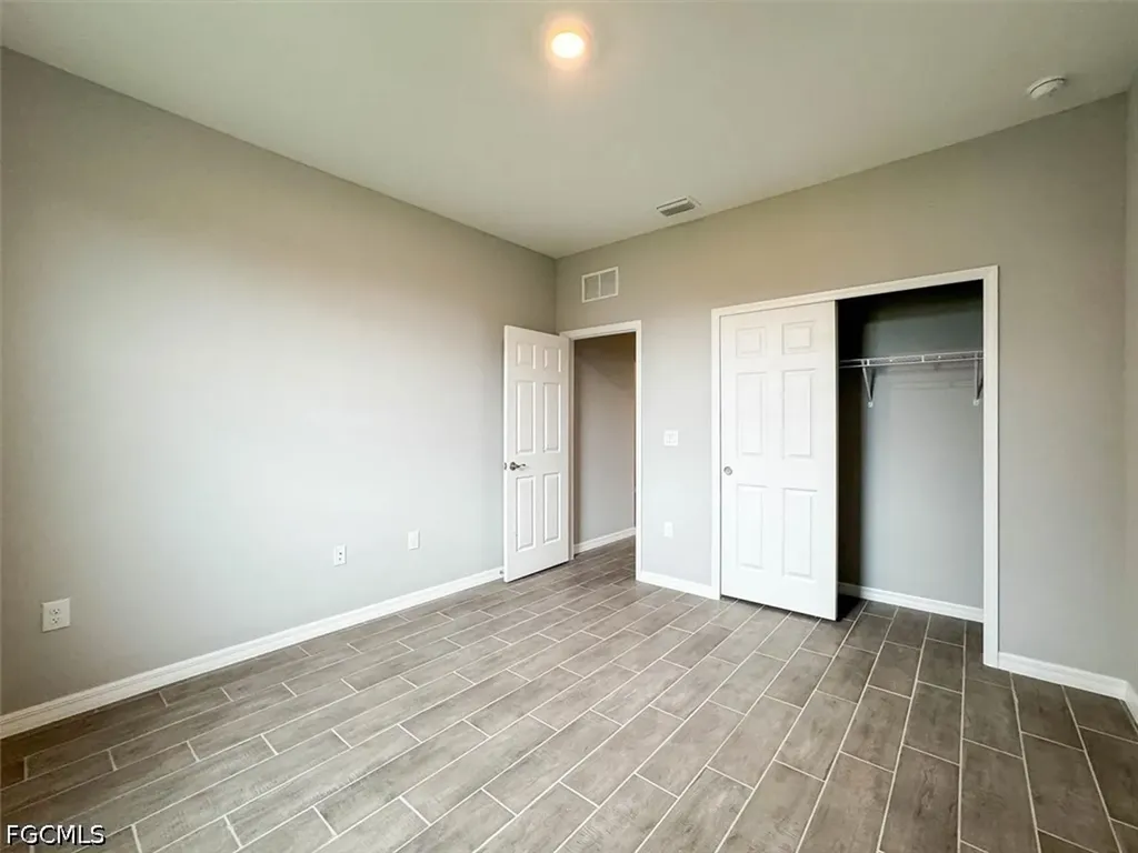 512 NW 25th Avenue Cape Coral FL 33993