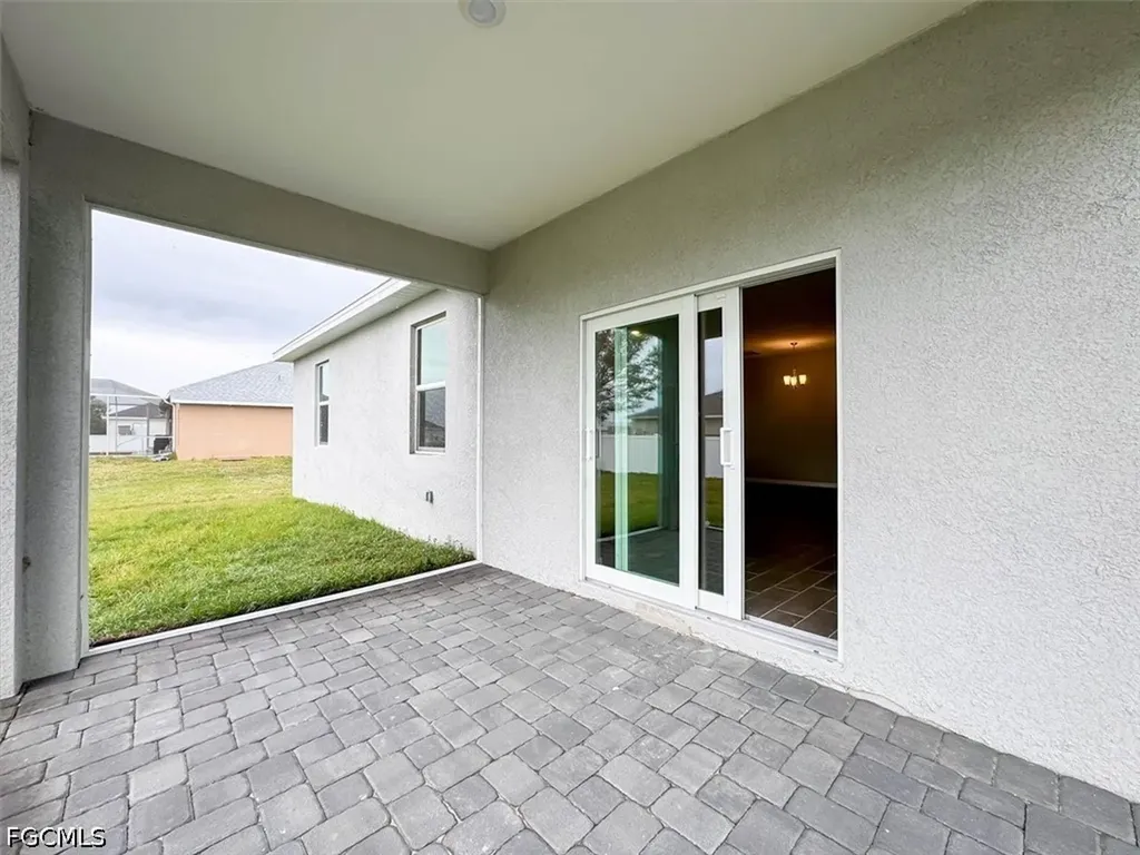 512 NW 25th Avenue Cape Coral FL 33993