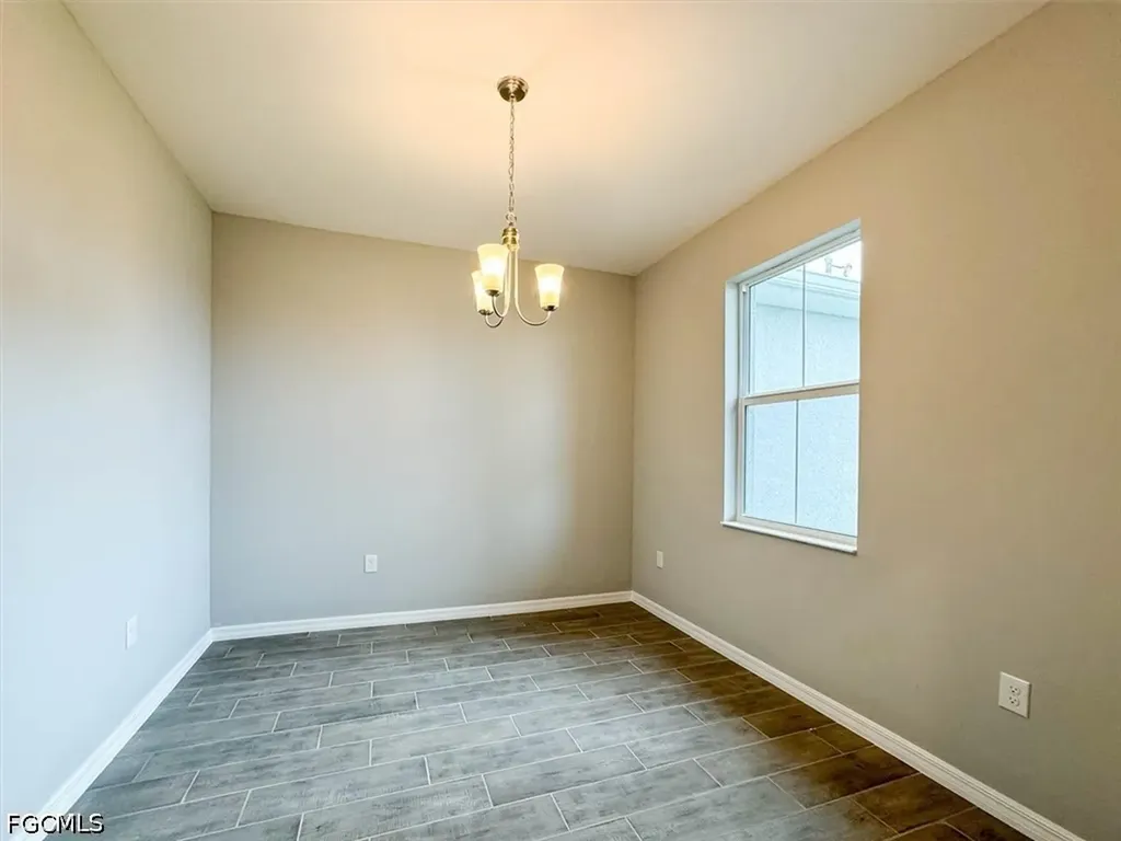 512 NW 25th Avenue Cape Coral FL 33993