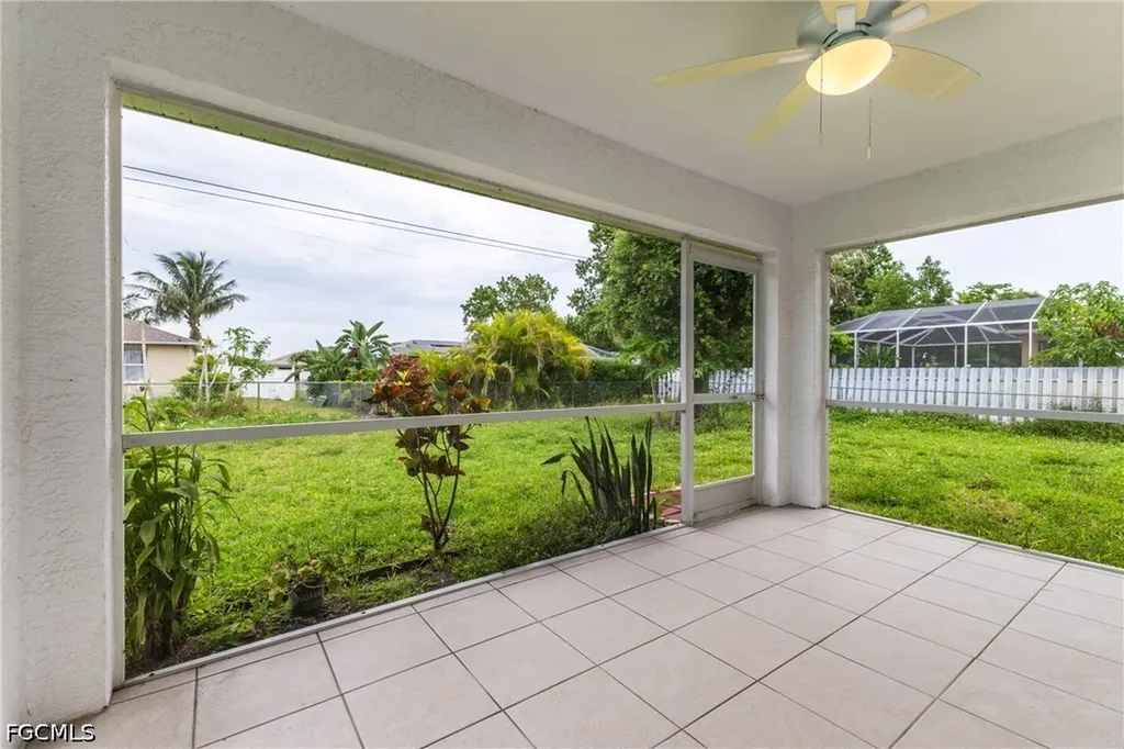 1729 NE 22nd Street Cape Coral FL 33909