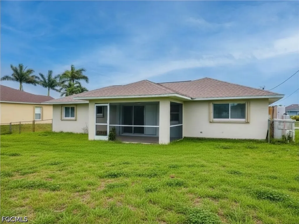 1729 NE 22nd Street Cape Coral FL 33909