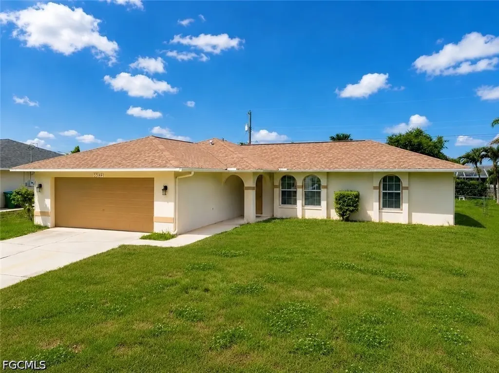 1729 NE 22nd Street Cape Coral FL 33909