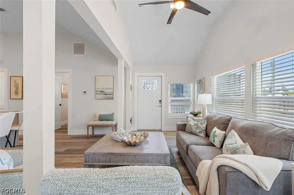 2633 Estero Boulevard Fort Myers Beach FL 33931