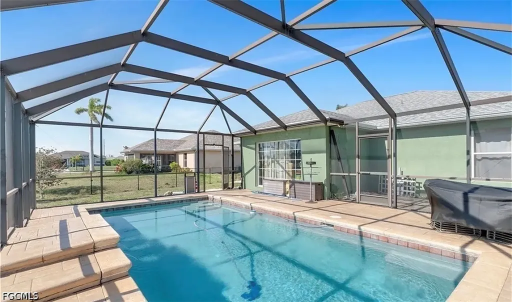 2152 NW 22nd Place Cape Coral FL 33993