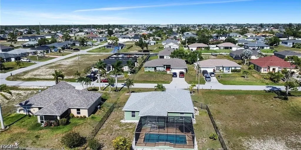 2152 NW 22nd Place Cape Coral FL 33993
