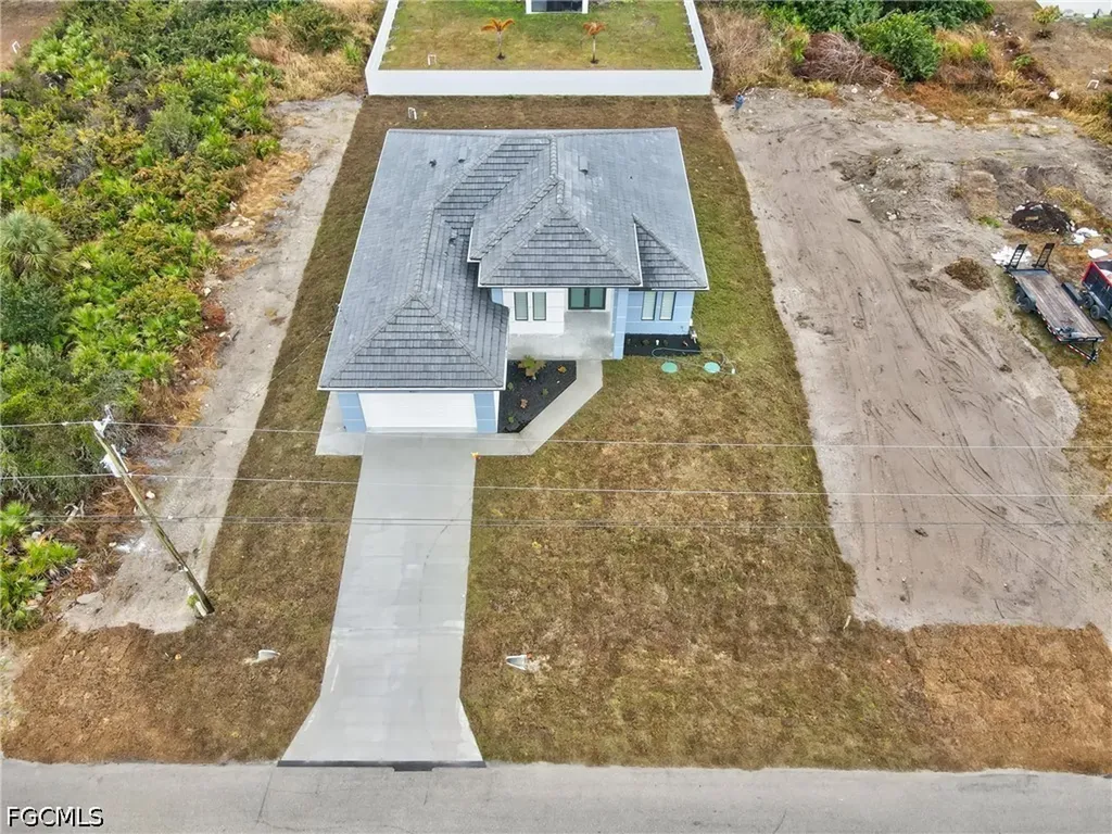 4107 16th Street SW Lehigh Acres FL 33976