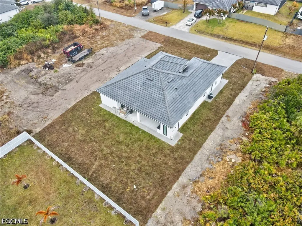 4107 16th Street SW Lehigh Acres FL 33976