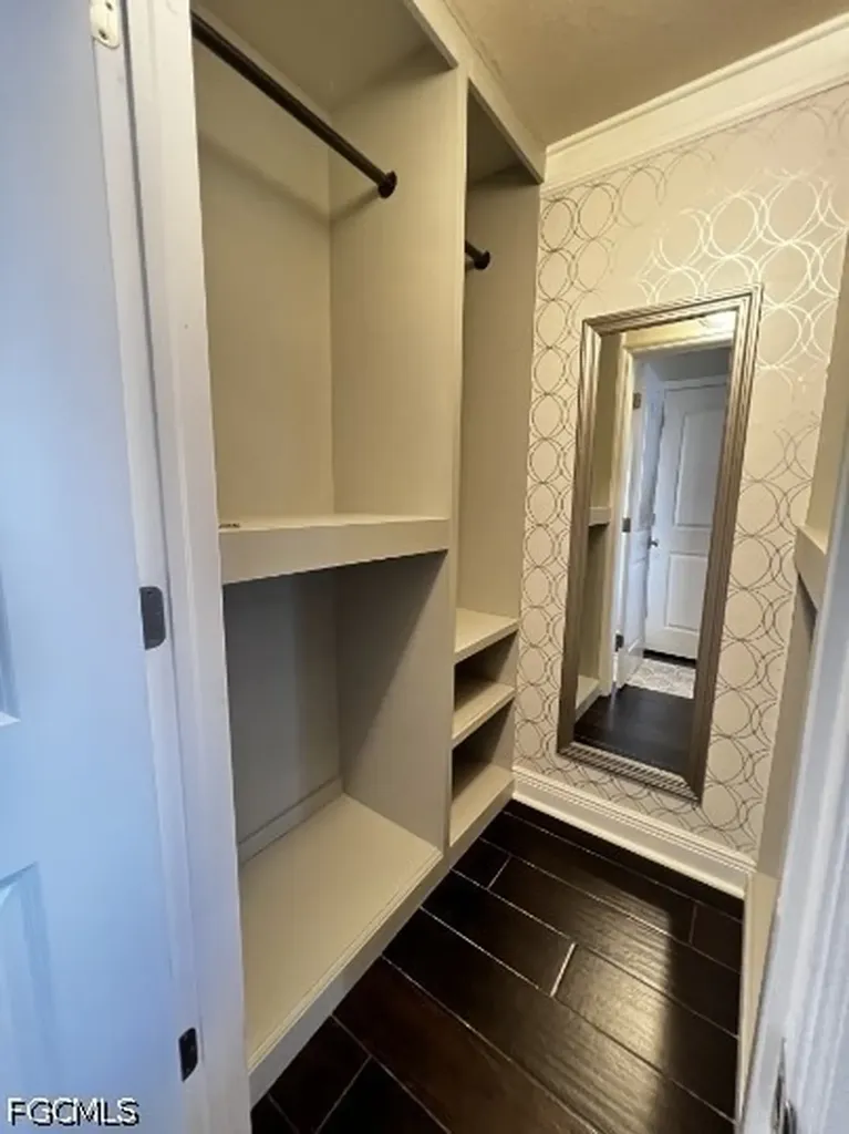 4240 NW 31st Terrace Cape Coral FL 33993
