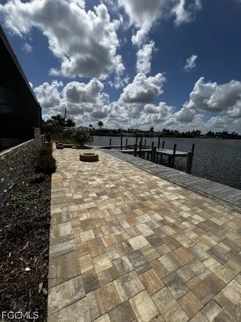 4240 NW 31st Terrace Cape Coral FL 33993