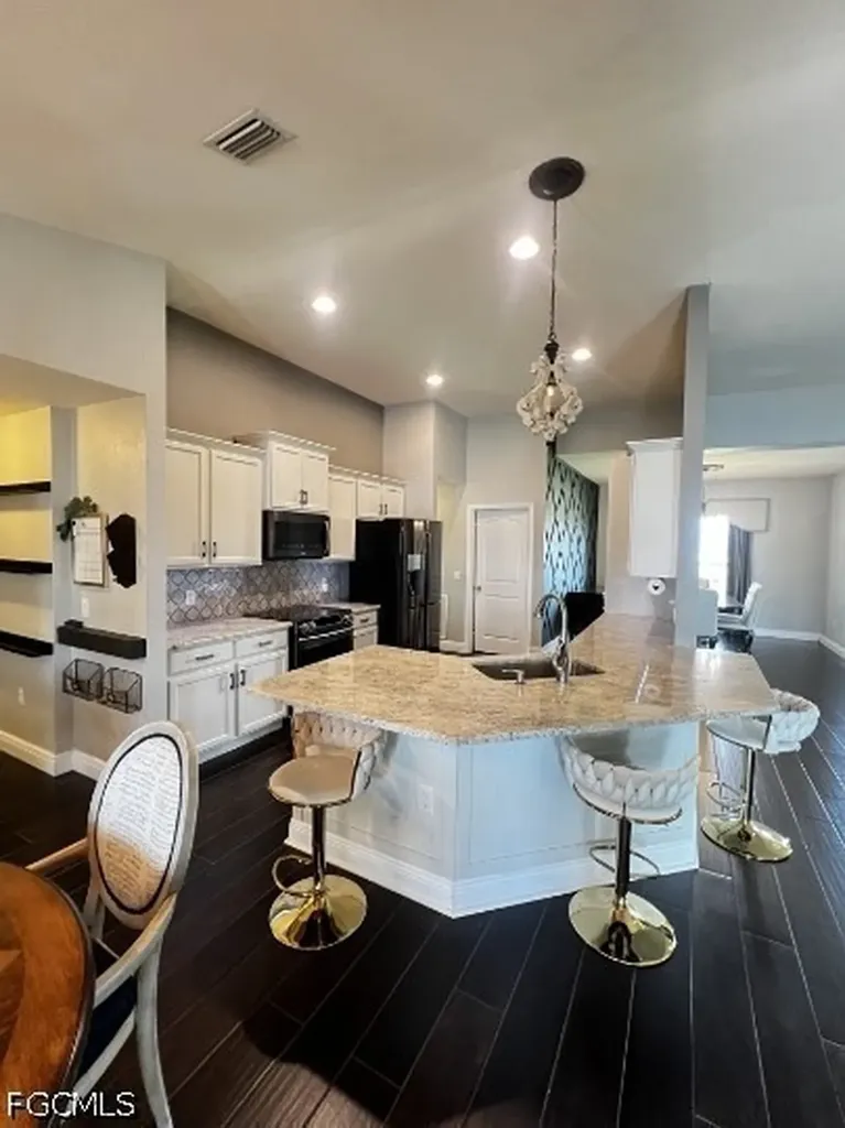 4240 NW 31st Terrace Cape Coral FL 33993