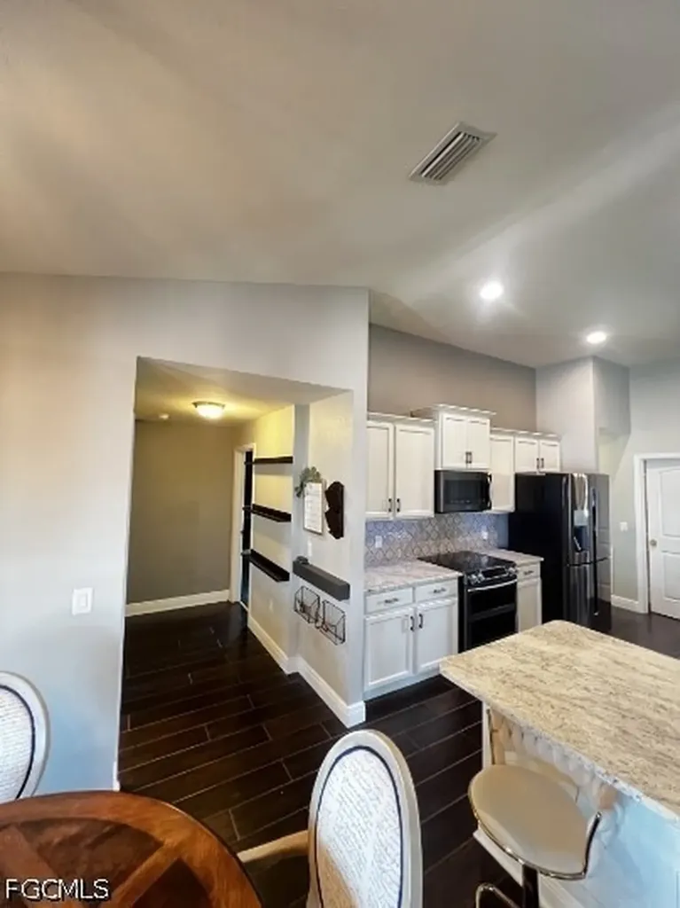 4240 NW 31st Terrace Cape Coral FL 33993