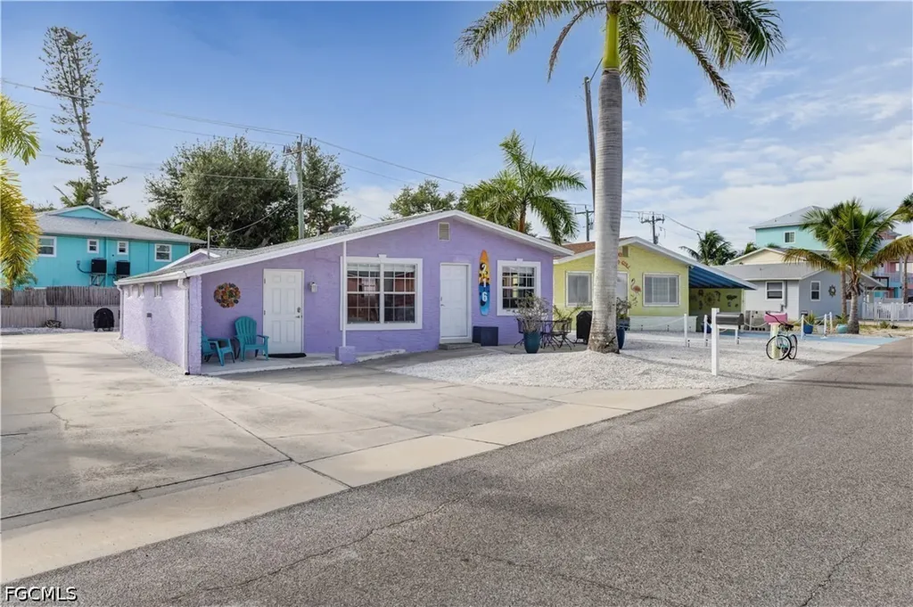 216 Fairweather Lane Fort Myers Beach FL 33931