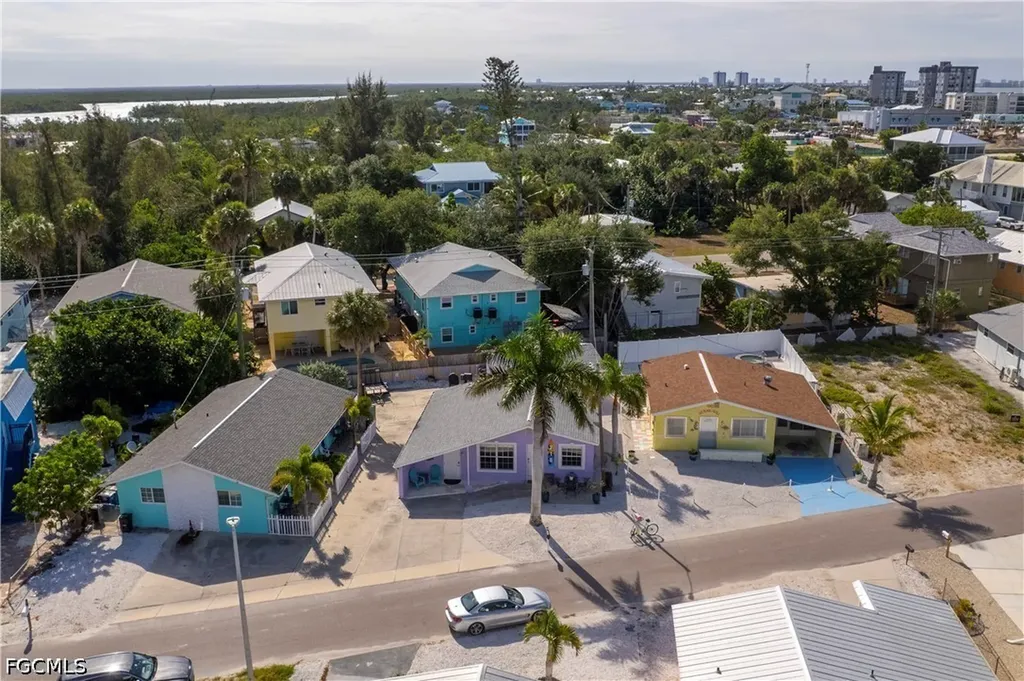 216 Fairweather Lane Fort Myers Beach FL 33931