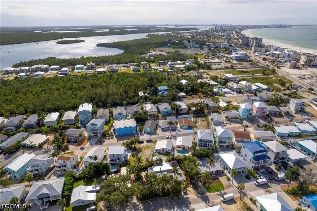 216 Fairweather Lane Fort Myers Beach FL 33931