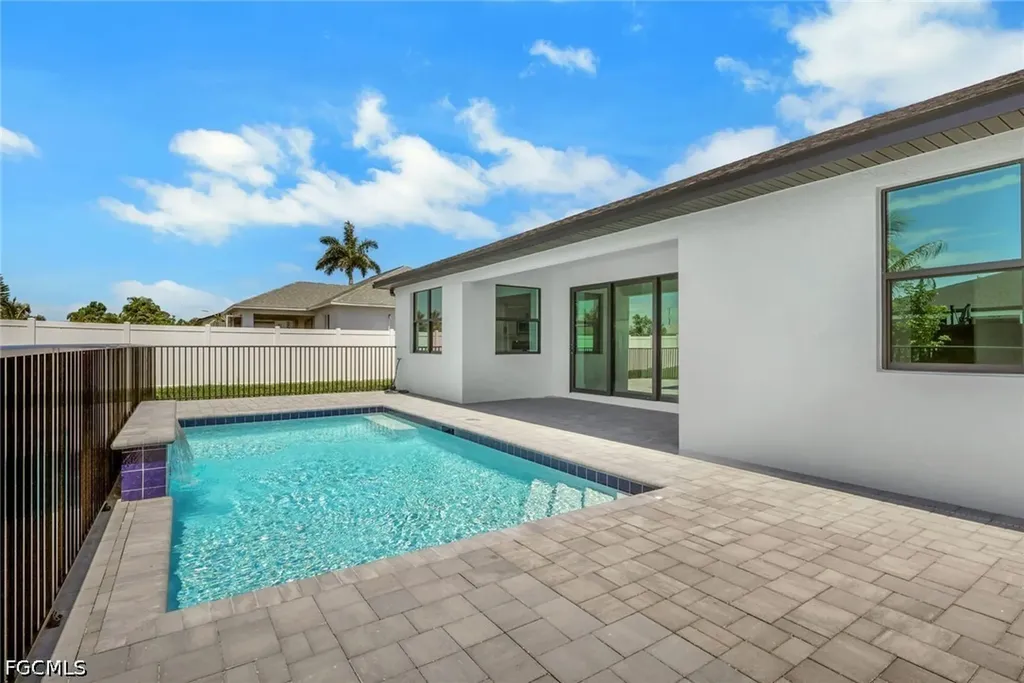 1408 NW 2nd Street Cape Coral FL 33993