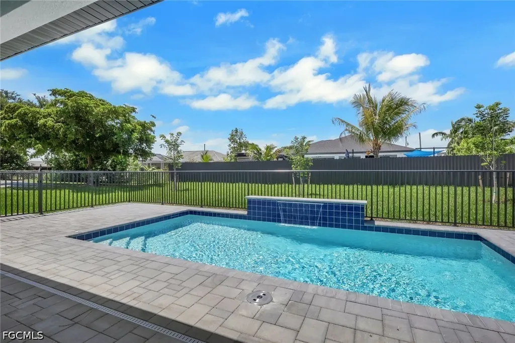 1408 NW 2nd Street Cape Coral FL 33993