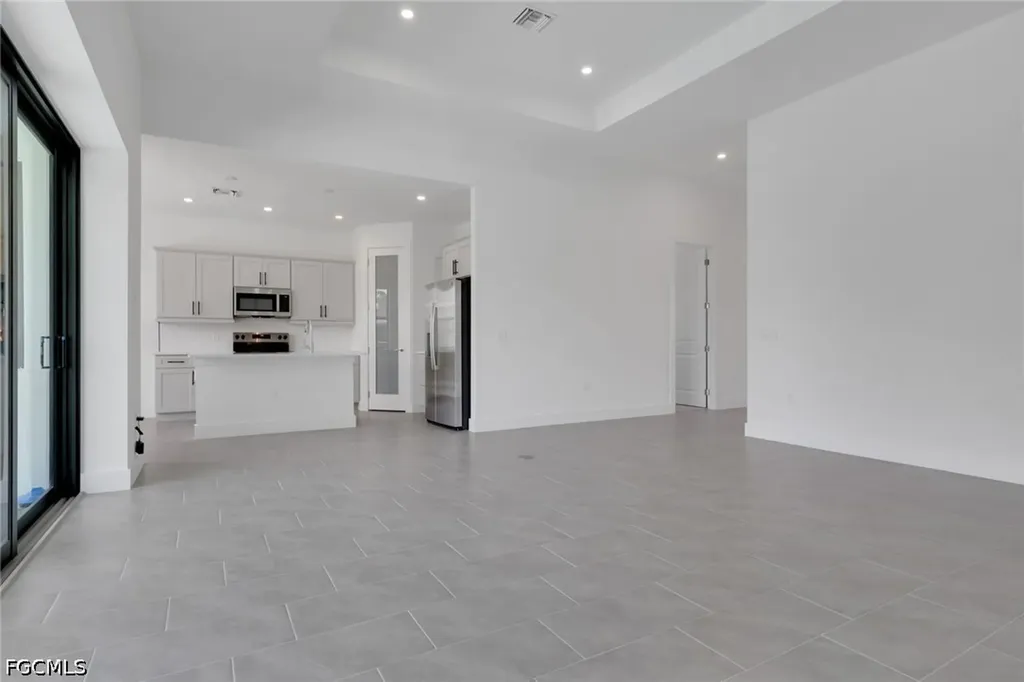 1408 NW 2nd Street Cape Coral FL 33993