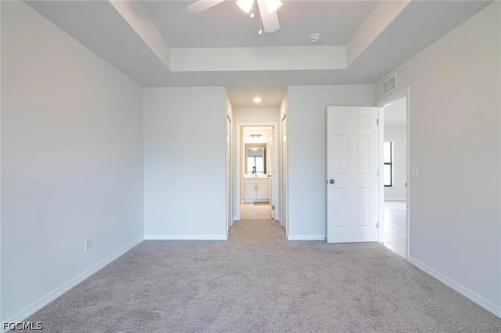 3594 NE 9th Place Cape Coral FL 33909