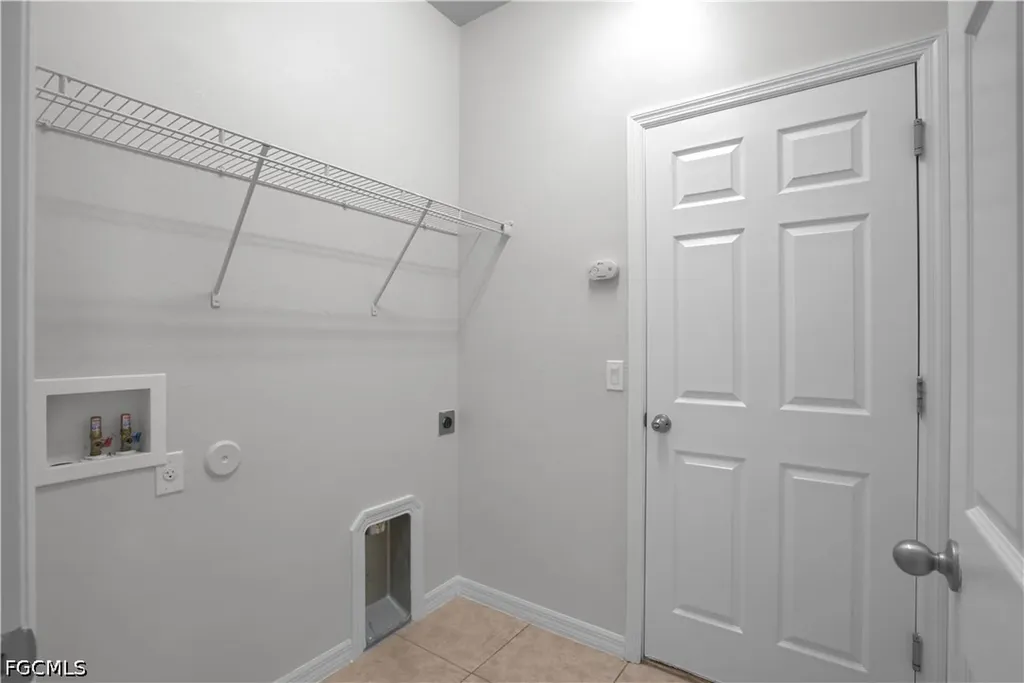 2303 SW 21st Terrace Cape Coral FL 33991