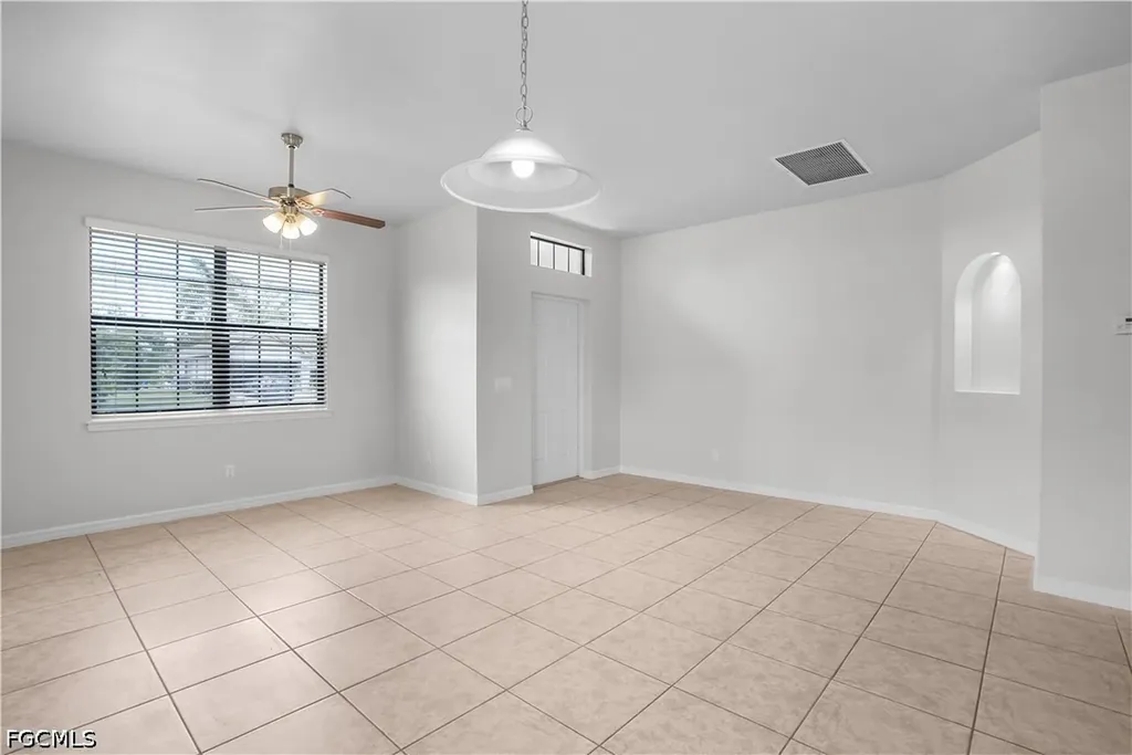 2303 SW 21st Terrace Cape Coral FL 33991