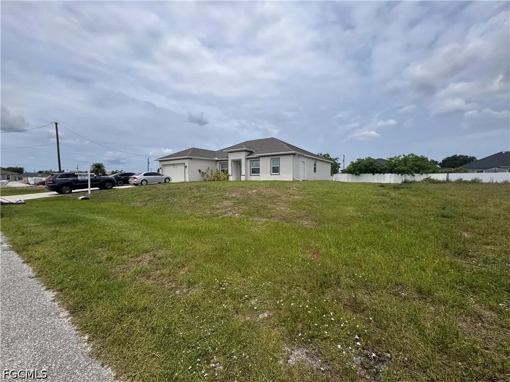 1820 NW 19th Avenue Cape Coral FL 33993