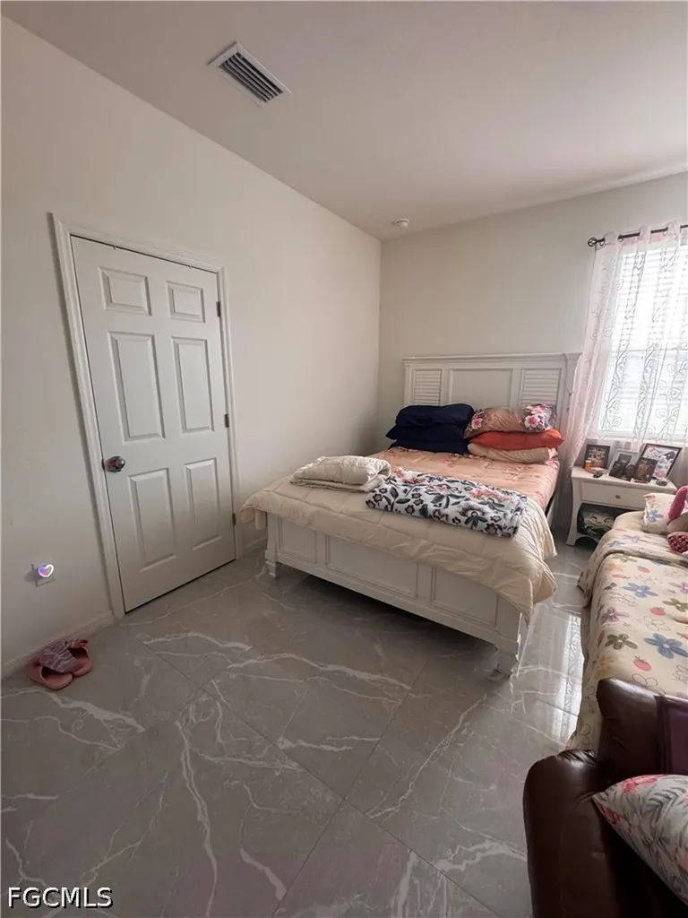 1820 NW 19th Avenue Cape Coral FL 33993