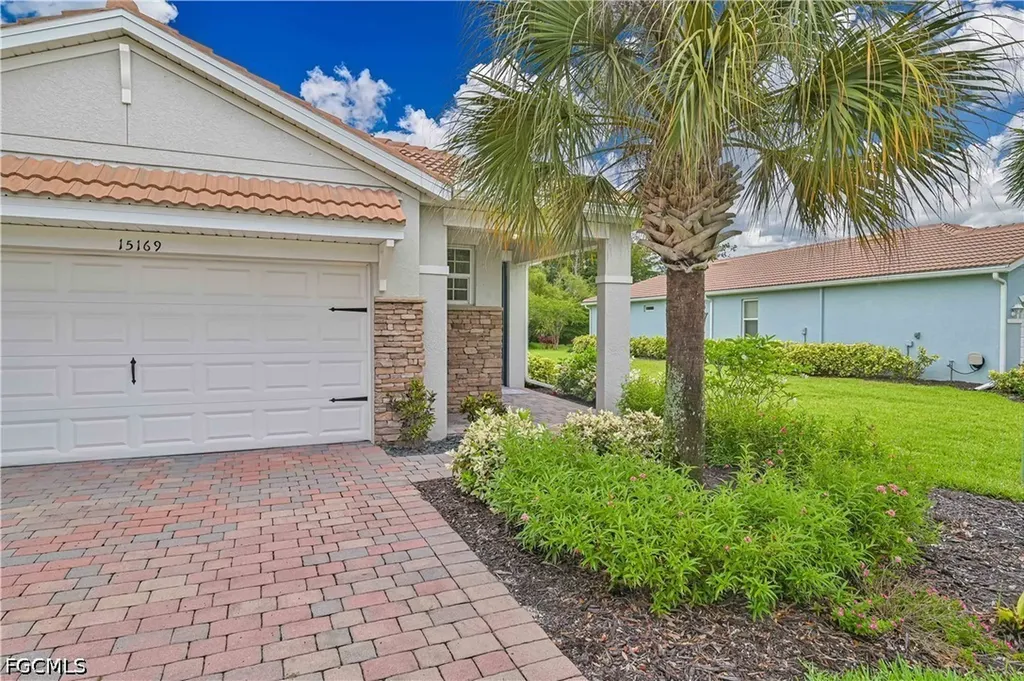 15169 Ligustrum Lane Alva FL 33920