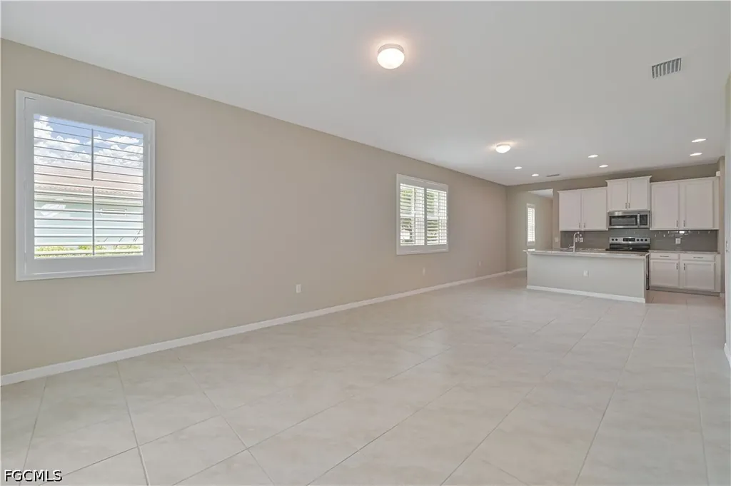 15169 Ligustrum Lane Alva FL 33920