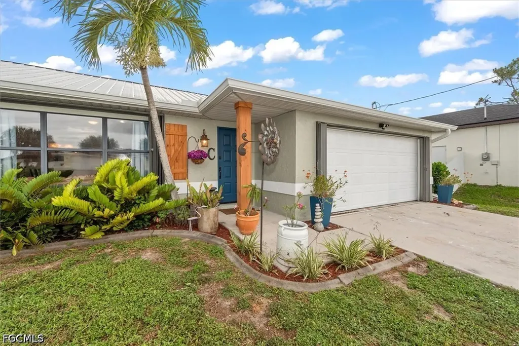 2017 NW 7th Street Cape Coral FL 33993