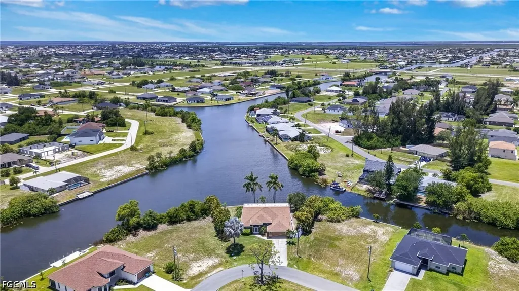 2746 NW 10th Street Cape Coral FL 33993