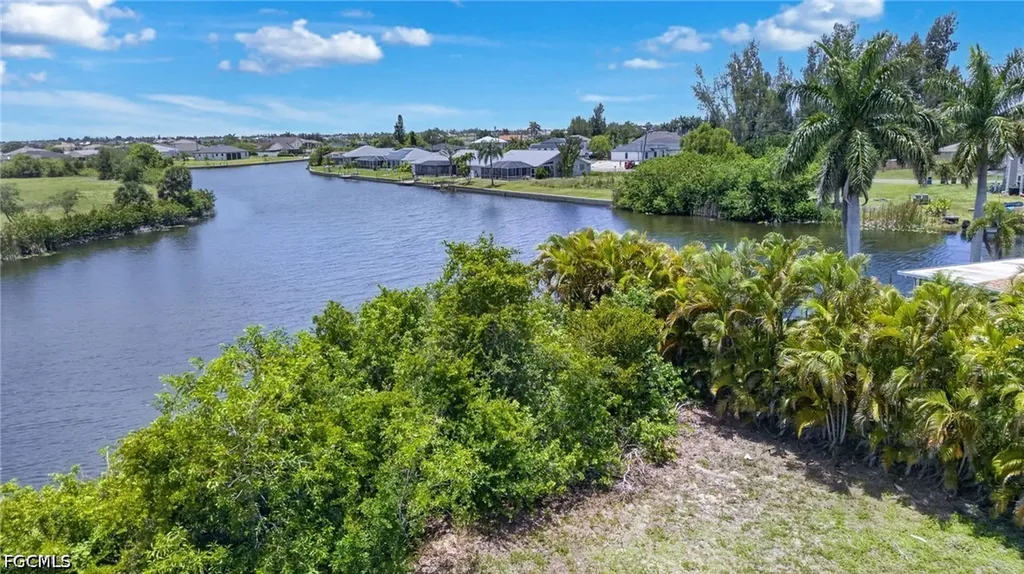 2746 NW 10th Street Cape Coral FL 33993