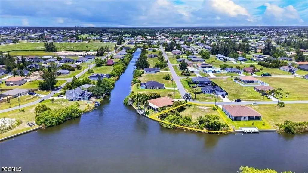 2746 NW 10th Street Cape Coral FL 33993