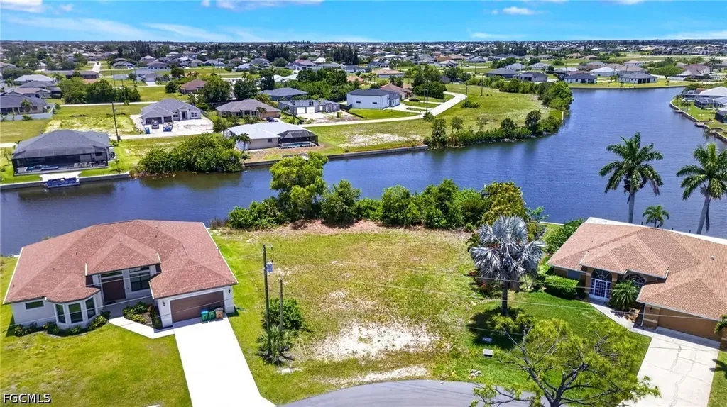 2746 NW 10th Street Cape Coral FL 33993