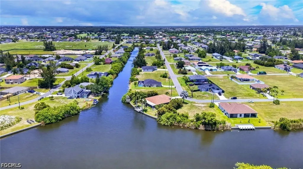 2746 NW 10th Street Cape Coral FL 33993