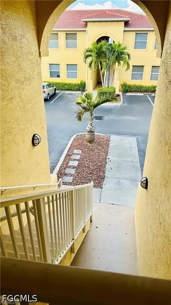 4299 Bellasol Circle Fort Myers FL 33916