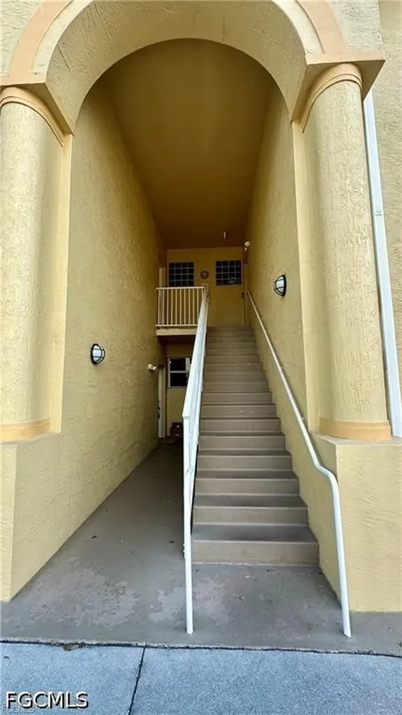 4299 Bellasol Circle Fort Myers FL 33916