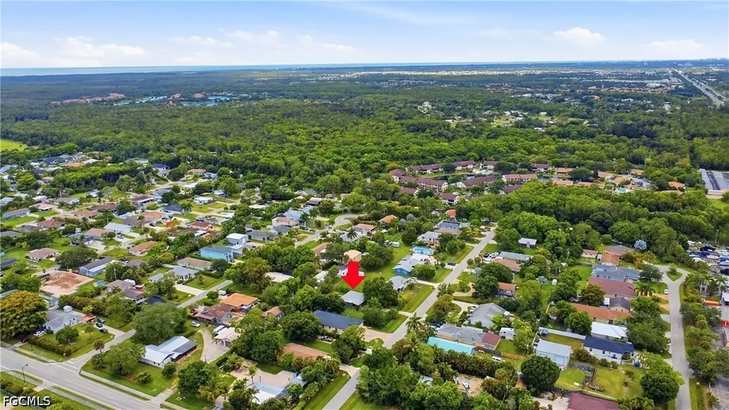 133 2nd Street Naples FL 34113