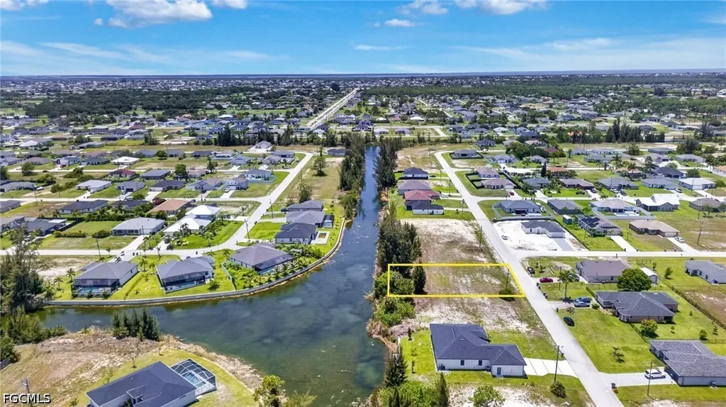 2108 NW 21st Street Cape Coral FL 33993