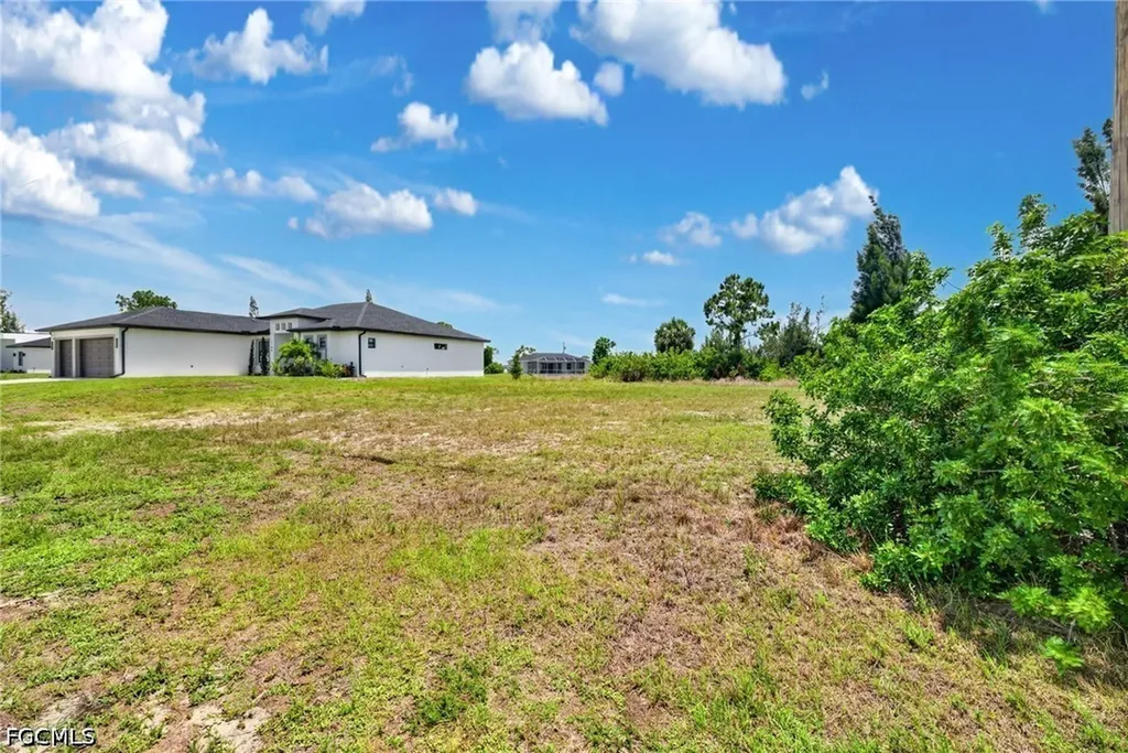 2108 NW 21st Street Cape Coral FL 33993