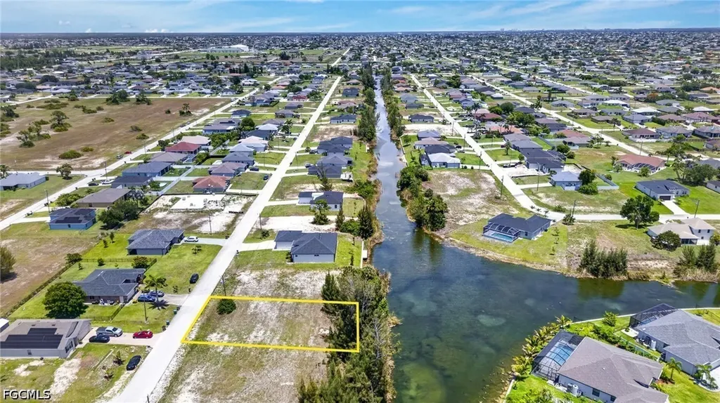 2108 NW 21st Street Cape Coral FL 33993