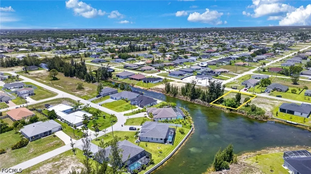 2108 NW 21st Street Cape Coral FL 33993