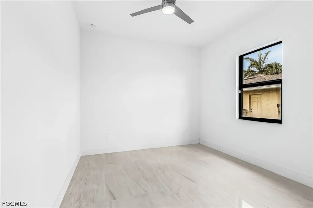 1229 NW 37th Place Cape Coral FL 33993