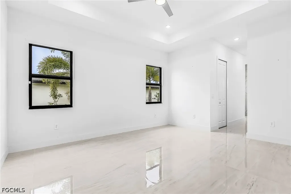 1229 NW 37th Place Cape Coral FL 33993