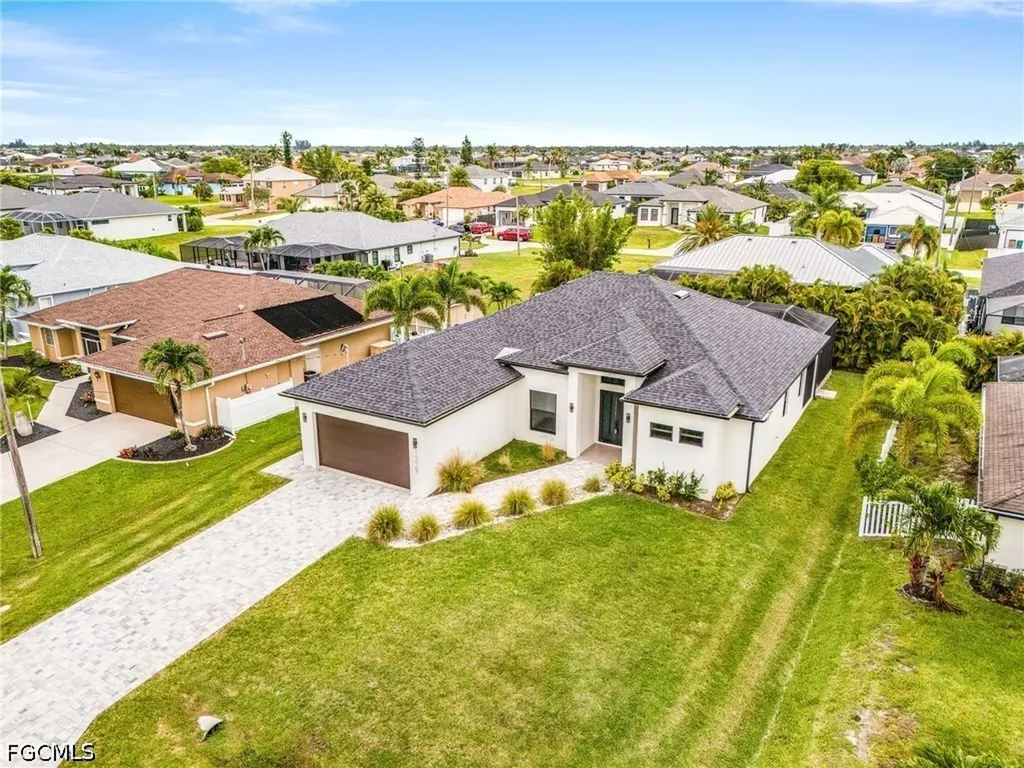 1229 NW 37th Place Cape Coral FL 33993
