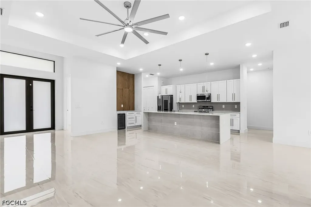 1229 NW 37th Place Cape Coral FL 33993