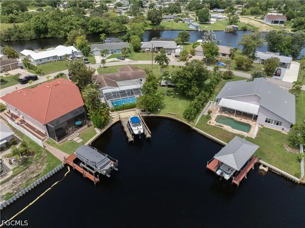 1300 Thompson Street North Fort Myers FL 33903
