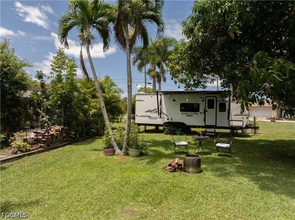 1300 Thompson Street North Fort Myers FL 33903